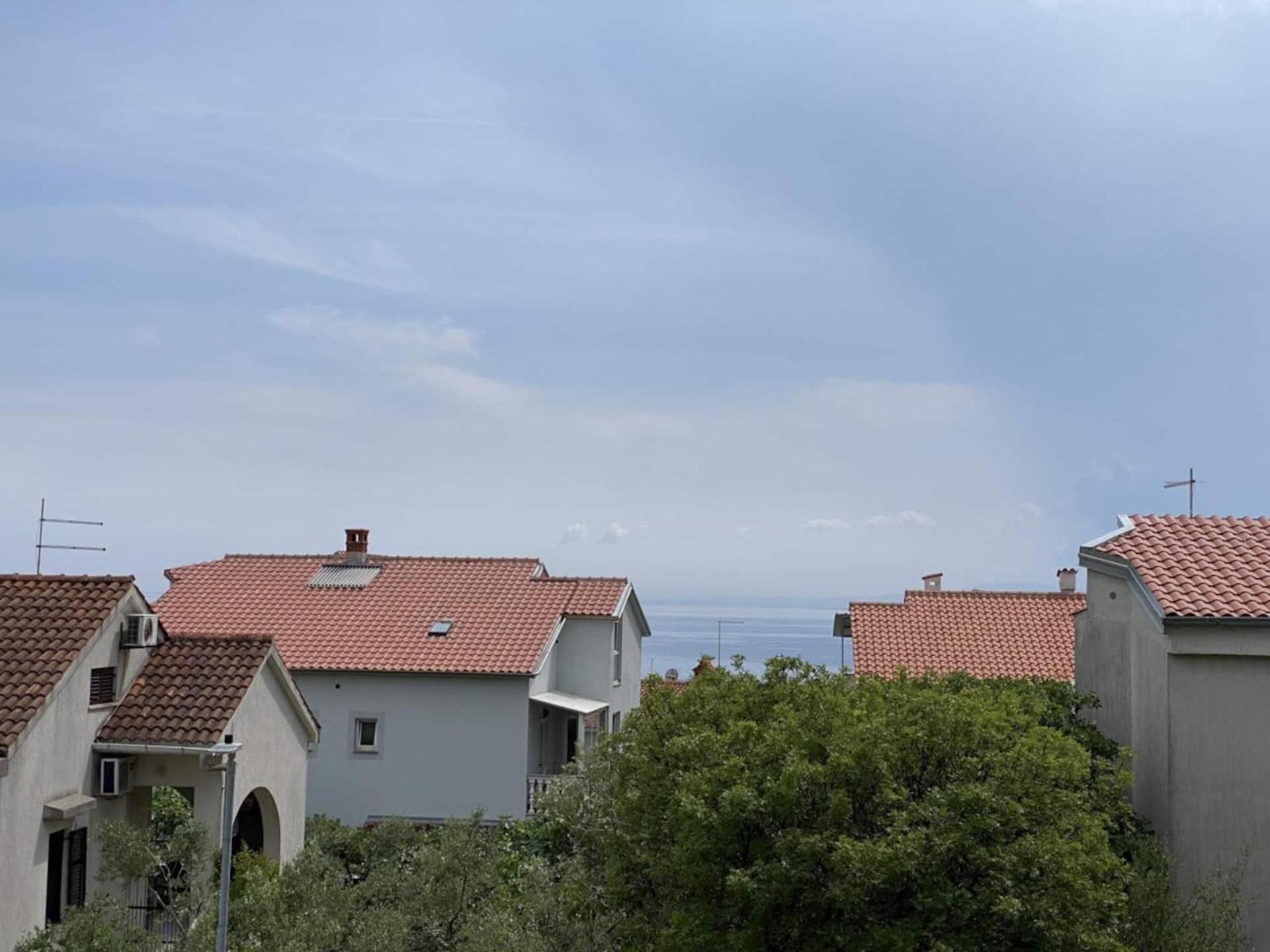 Family Apartments Viva Close To The Beach Krk Town Bagian luar foto